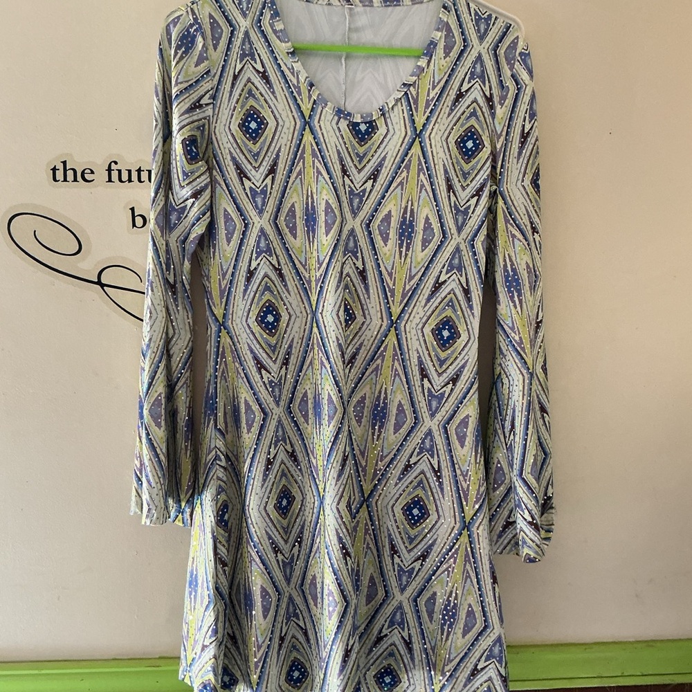 Geometric Patterned Long Sleeve Dress